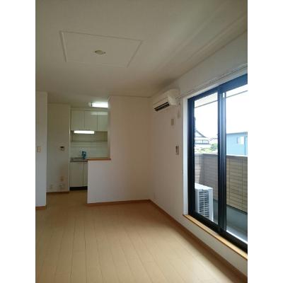 カーム・リリー 203【管理NO：1-015123901-02030】 ★家具家電は申し込み後に搬入しますの物件写真2