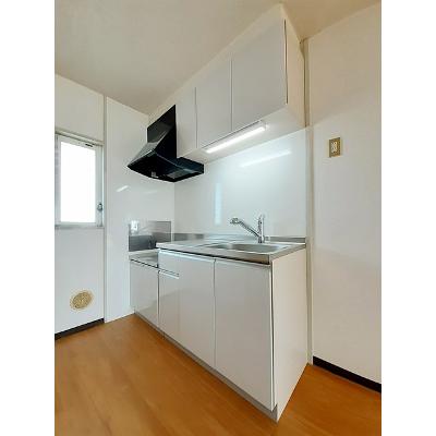 apartment 愛媛県今治市小泉５丁目１２番１３号 

↓地図はこちらから
