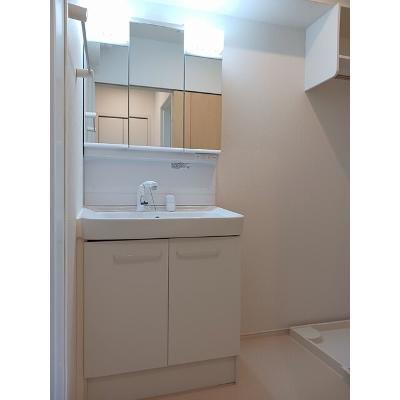 セント・クロノス 203【管理NO：1-024822601-02030】 ★家具家電は申し込み後に搬入しますの物件写真6