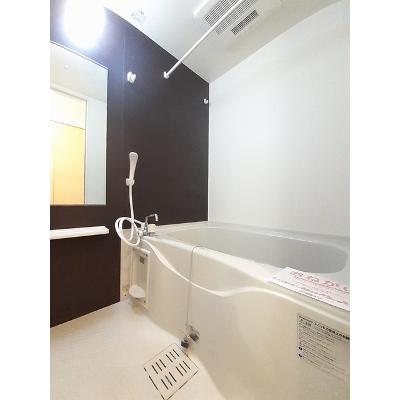 メルヘン・シュロスＡ 102【管理NO：1-020412301-01020】 ★家具家電は申し込み後に搬入します★の物件写真4