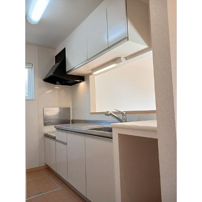 ユリエイルガーデン 101【管理NO：1-016533001-01010】 ★家具家電は申し込み後に搬入しますの物件写真3