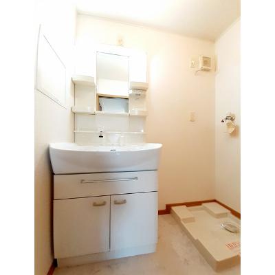 サンフレイム斎院 201【管理NO：1-015262301-02010】 ★家具家電は申し込み後に搬入しますの物件写真6