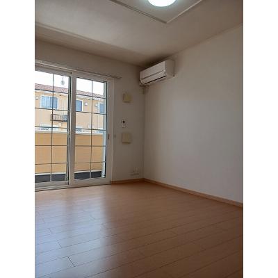 ラ・フィレッジ・Ｎ 102【管理NO：1-015146601-01020】 ★家具家電は申し込み後に搬入します★の物件写真2