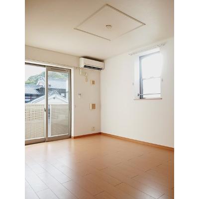 ファスタージュ　Ⅱ 201【管理NO：1-014997602-02010】 ★家具家電は申し込み後に搬入しますの物件写真2