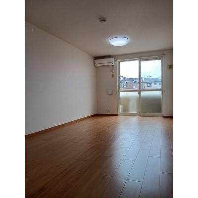 サピー・カイロク 103【管理NO：1-013786901-01030】 ★家具家電は申し込み後に搬入します★の物件写真2