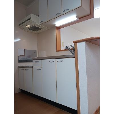 サピー・カイロク 103【管理NO：1-013786901-01030】 ★家具家電は申し込み後に搬入します★の物件写真3