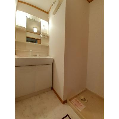 ブルームンＡ 201【管理NO：1-013147601-02010】 ★家具家電は申し込み後に搬入します★の物件写真6