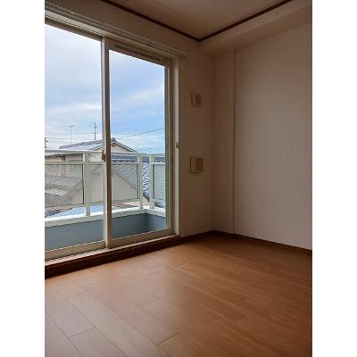 セレノ 202【管理NO：1-012448301-02020】 ★家具家電は申し込み後に搬入しますの物件写真2