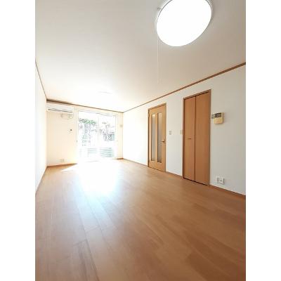 メゾン・ラ・ジェルメ 103【管理NO：1-012378701-01030】 ★家具家電は申し込み後に搬入します★の物件写真2