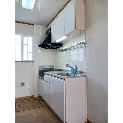 ウエストコート　Ａ 103【管理NO：1-006158201-01030】 ★家具家電は申し込み後に搬入しますの物件写真3