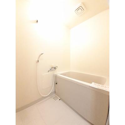 ウエストコート　Ａ 102【管理NO：1-006158201-01020】 ★家具家電は申し込み後に搬入しますの物件写真4