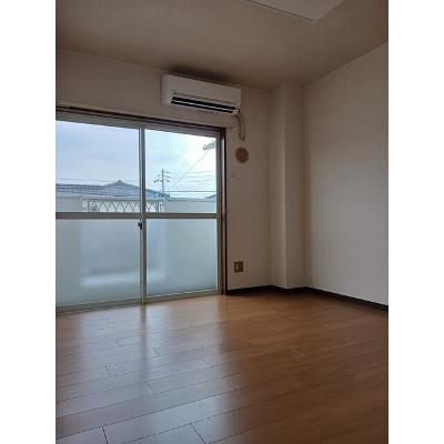 パラム 202【管理NO：1-004826901-02020】 ★家具家電は申し込み後に搬入しますの物件写真2