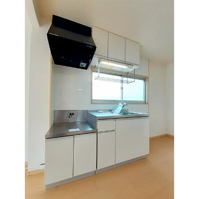 シティハイツ崎山 203【管理NO：1-001452801-02030】 ★家具家電は申し込み後に搬入します★の物件写真3