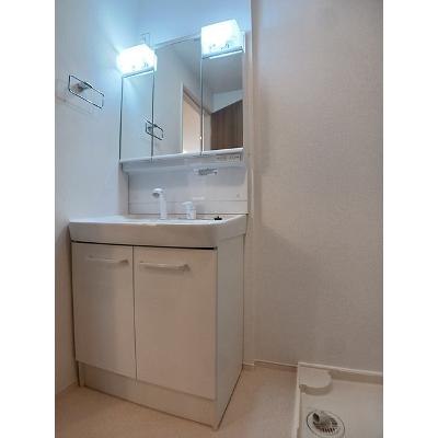 エストレージャⅡ 103【管理NO：1-028360902-01030】 ★家具家電は申し込み後に搬入します★の物件写真6