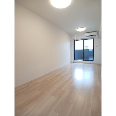 エストレージャⅠ 202【管理NO：1-028360901-02020】 ★家具家電は申し込み後に搬入します★の物件写真2