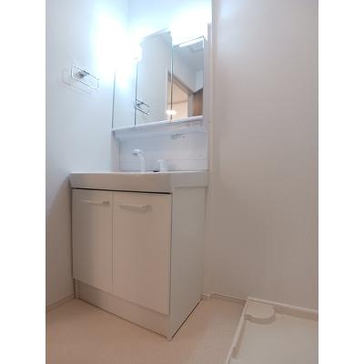 エストレージャⅠ 202【管理NO：1-028360901-02020】 ★家具家電は申し込み後に搬入します★の物件写真6