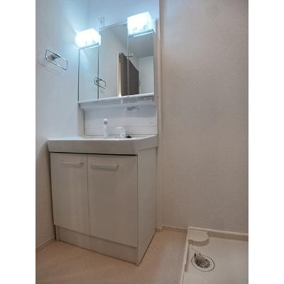 エストレージャⅠ 102【管理NO：1-028360901-01020】 ★家具家電は申し込み後に搬入します★の物件写真6