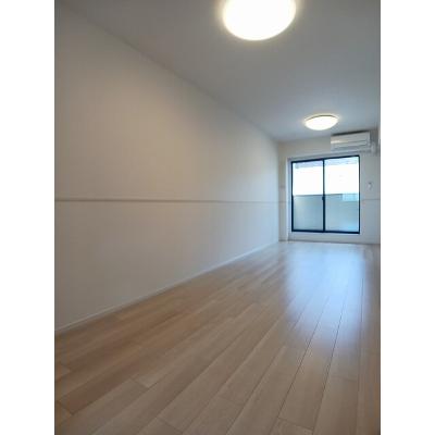 マウンテンリバー 205【管理NO：1-028223101-02040】 ★家具家電は申し込み後に搬入しますの物件写真2