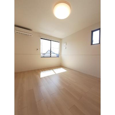 ボネール　Ｍ 201【管理NO：1-027314001-02010】 ★家具家電は申し込み後に搬入しますの物件写真2