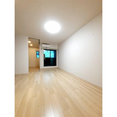 モン・シュシュⅡ 203【管理NO：1-027259802-02030】 ★家具家電は申し込み後に搬入しますの物件写真2