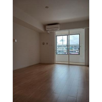 グランディール　Ⅱ 103【管理NO：1-025106402-01030】 ★家具家電は申し込み後に搬入します★の物件写真2