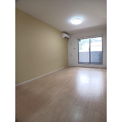 ルペ・ヤシロ　Ⅲ 202【管理NO：1-024402002-02020】 ★家具家電は申し込み後に搬入します★の物件写真2