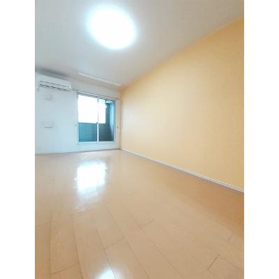 ハナ・コート 202【管理NO：1-018981301-02020】 ★家具家電は申し込み後に搬入します★の物件写真2