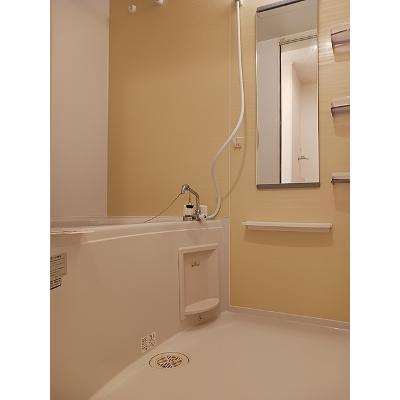 マラマ　Ａ 202【管理NO：1-015865201-02020】 ★家具家電は申し込み後に搬入します★の物件写真4