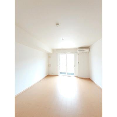 カーサ・ミトモⅡ 102【管理NO：1-015814002-01020】 ★家具家電は申し込み後に搬入します★の物件写真2