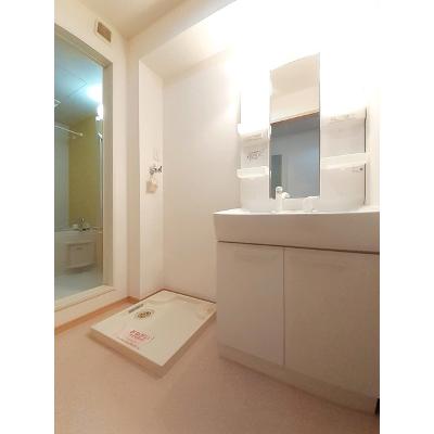 カーサ・ミトモⅡ 102【管理NO：1-015814002-01020】 ★家具家電は申し込み後に搬入します★の物件写真6