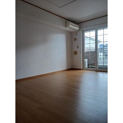 メリーグレースＢ 102【管理NO：1-013514302-01020】 ★家具家電は申し込み後に搬入しますの物件写真2