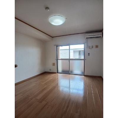 プリムローズ小坂 306【管理NO：1-013458601-03050】 ★家具家電は申し込み後に搬入します★の物件写真2
