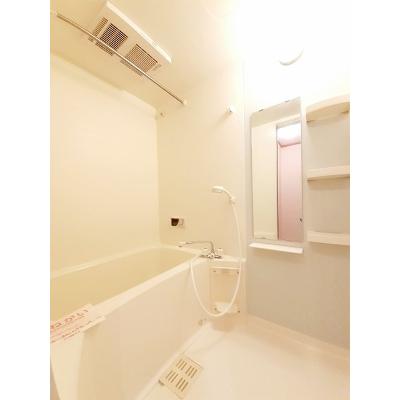 ブルームンＢ 201【管理NO：1-013147602-02010】 ★家具家電は申し込み後に搬入します★の物件写真4