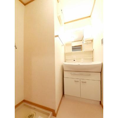 チェリッシュⅡ 202【管理NO：1-012955002-02020】 ★家具家電は申し込み後に搬入します★の物件写真6