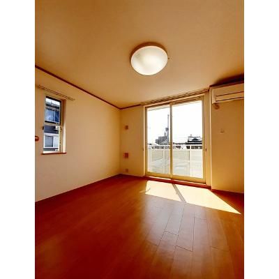 プラシードカーサⅡ 201【管理NO：1-012573102-02010】 ★家具家電は申し込み後に搬入します★の物件写真2