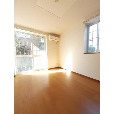 クラベールハウス 103【管理NO：1-011438401-01030】 ★家具家電は申し込み後に搬入します★の物件写真2