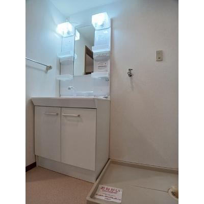 プリムローズ 201【管理NO：1-010581901-02010】 ★家具家電は申し込み後に搬入しますの物件写真6