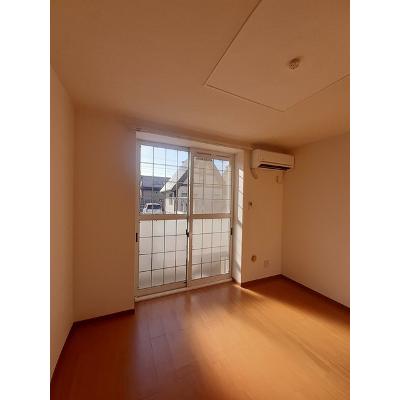 ソル・サリエンテＢ 102【管理NO：1-009375602-01020】 ★家具家電は申し込み後に搬入します★の物件写真2