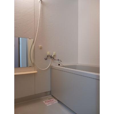 グリーンフィール 101【管理NO：1-007907401-01010】 ★家具家電は申し込み後に搬入します★の物件写真4
