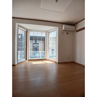 apartment 愛媛県東温市南方５２１番地１ 

↓地図はこちらから