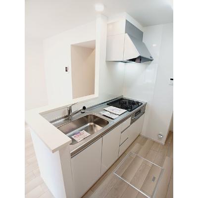アイリス・Ⅲ 105【管理NO：1-026116101-01050】 ★家具家電は申し込み後に搬入します 2026年07月下旬入居可能の物件写真3
