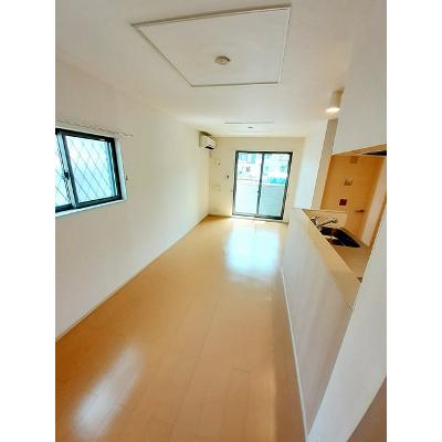 グランハピネス　Ⅴ 103【管理NO：1-020281905-01030】 ★家具家電は申し込み後に搬入しますの物件写真2