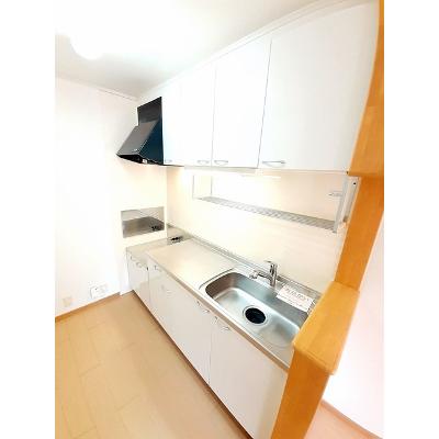 ガーデンハウス．フィオーレ　Ⅱ 202【管理NO：1-015042102-02020】 ★家具家電は申し込み後に搬入します 2026年07月中旬入居可能の物件写真3