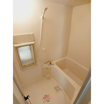 コモドハイツＡ 102【管理NO：1-010043401-01020】 ★家具家電は申し込み後に搬入しますの物件写真4