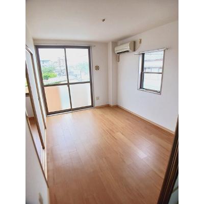 ドミール山田 204【管理NO：1-005687401-02040】 ★家具家電は申し込み後に搬入しますの物件写真2