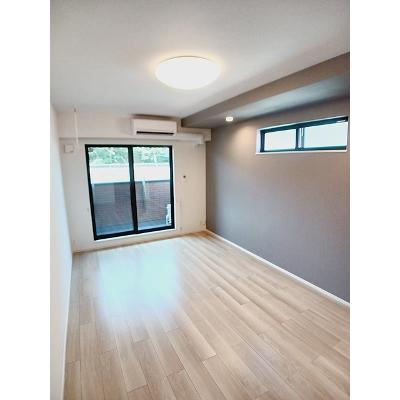 サイカス新屋敷 303【管理NO：1-028478701-03030】 ★家具家電は申し込み後に搬入します★の物件写真2