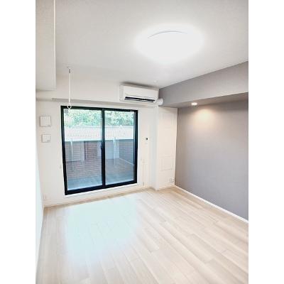 サイカス新屋敷 302【管理NO：1-028478701-03020】 ★家具家電は申し込み後に搬入します★の物件写真2