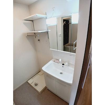 デフィ高埇 101【管理NO：1-028350901-01010】 ★家具家電は申し込み後に搬入します★の物件写真6