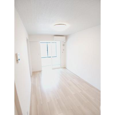 メゾンドラフォーレリーヴル　Ⅲ 103【管理NO：1-028314901-01030】 ★家具家電は申し込み後に搬入しますの物件写真2