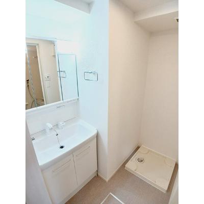 メゾンドラフォーレリーヴル　Ⅲ 102【管理NO：1-028314901-01020】 ★家具家電は申し込み後に搬入しますの物件写真6